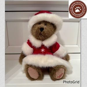 NWT RARE Boyds Bear Anastasia Bearskoff, Dated 2001